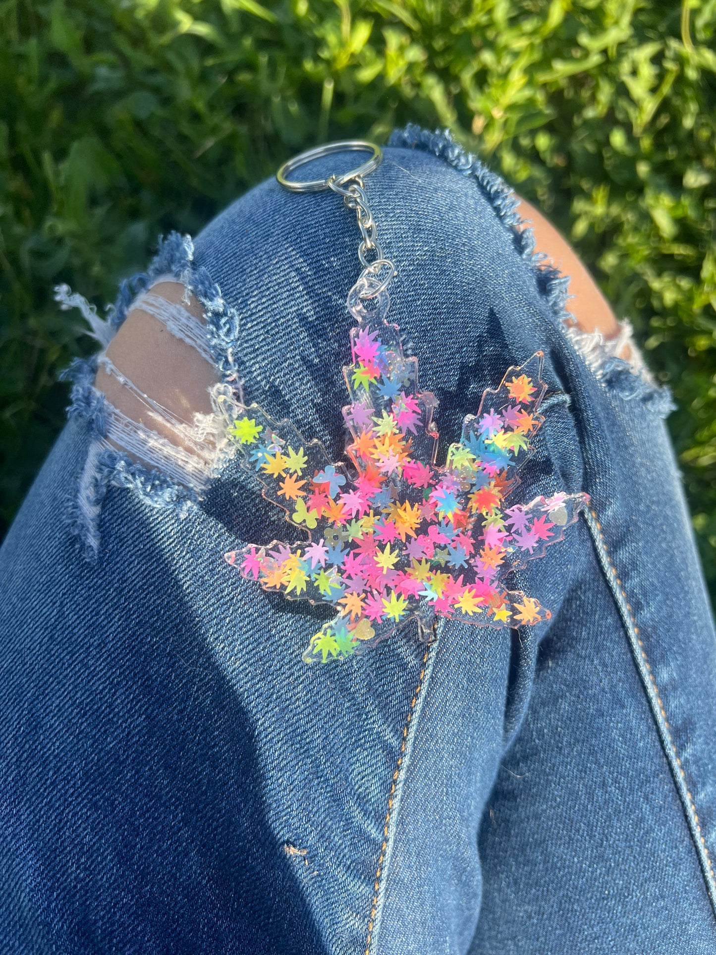 Keychains: Neon Vibes Weed Leaf