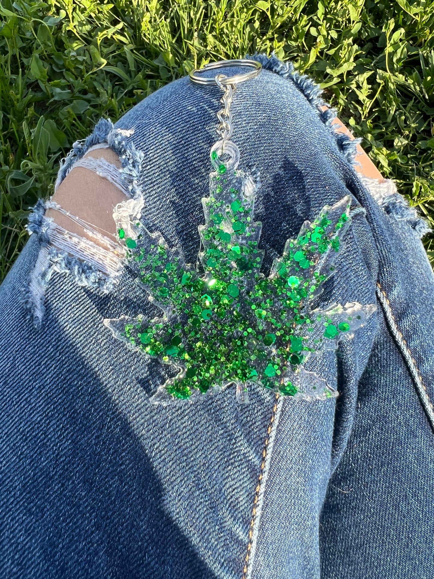 Keychains: Green Weed Leaf Keychain