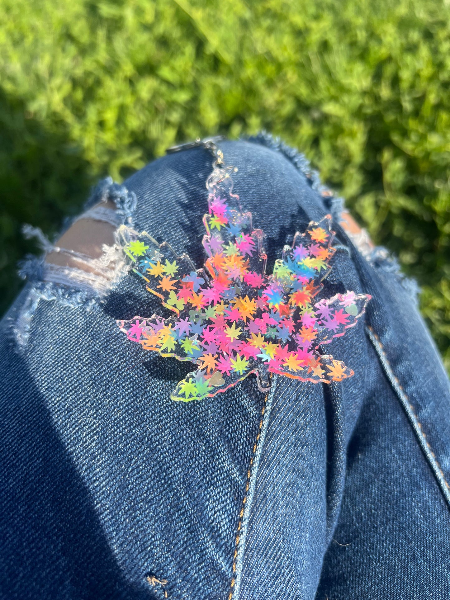 Keychains: Neon Vibes Weed Leaf