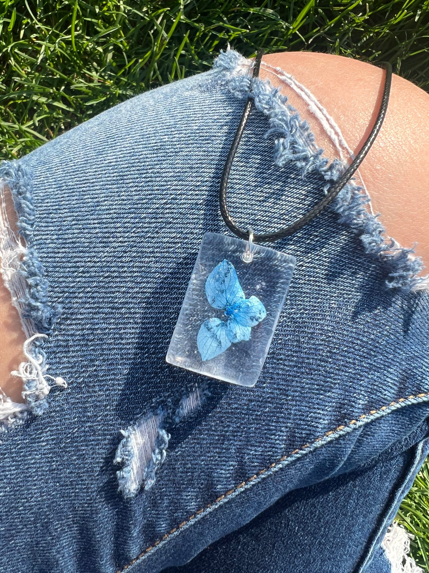 Necklace: Blue Vibes Rectangle Pendant
